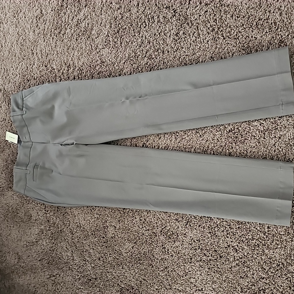 NWOT Eddie Bauer Straight Fit Pant 2P
